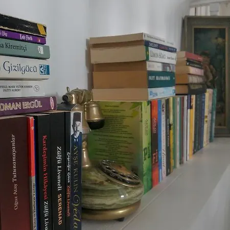 Nar Cafe Oda ve Kahvaltı *